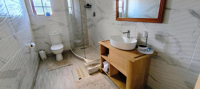 7 Bedroom Property for Sale in Wilderness Central Western Cape